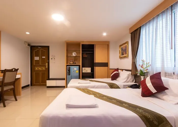 Gusto Pratunam Hotel 4*