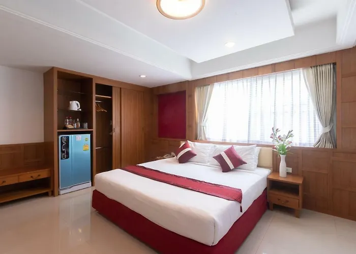 Gusto Pratunam 4*